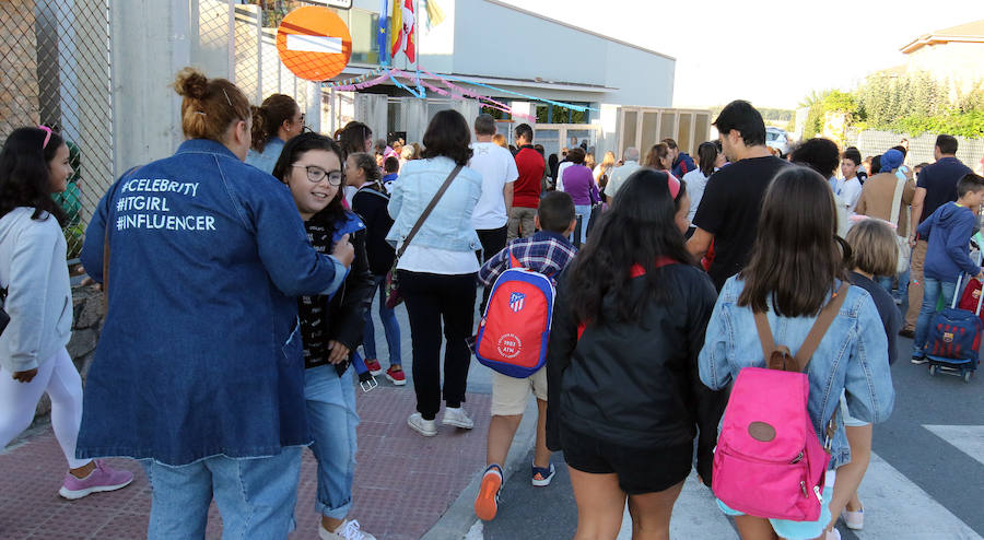 Fotos: Comienzan las clases en el CEIP Atalaya de Palazuelos de Eresma