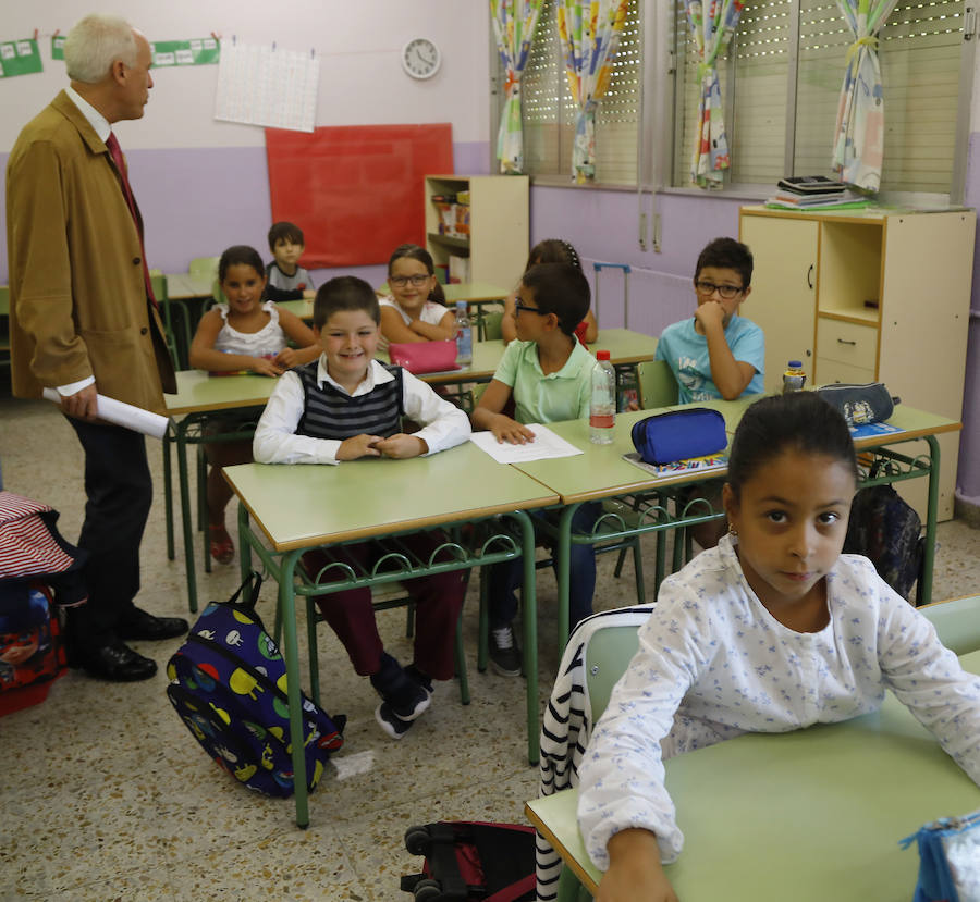 Fotos: Inicio del curso escolar en el colegio Ramón Carande de Palencia