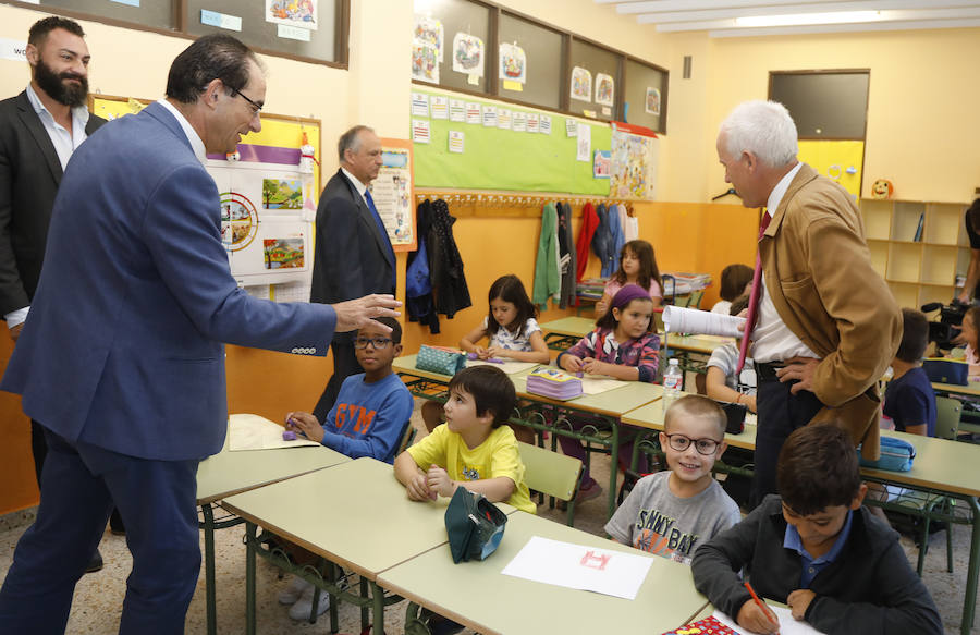 Fotos: Inicio del curso escolar en el colegio Ramón Carande de Palencia