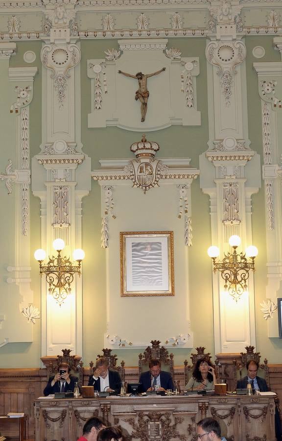 Fotos: Pleno en el Ayuntamiento de Valladolid