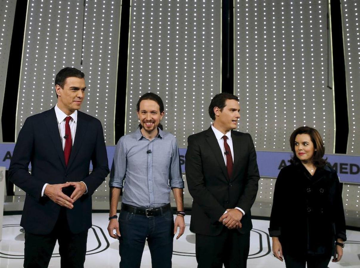En 2015 acudiría en representación del PP al debate electoral celebrado y retransmitido por Atresmedia, junto a Pedro Sánchez, Pablo Iglesias y Albert Rivera.