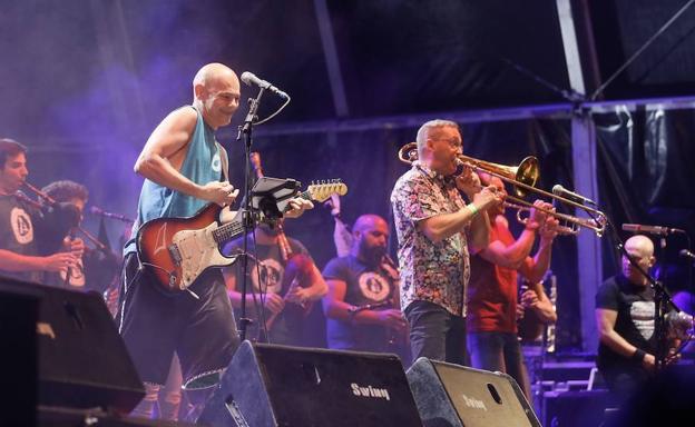 Concierto de Celtas Cortos en las fiestas de Valladolid. 