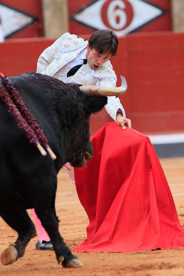 Fotos: El diestro salmantico Juan del Álamo triunfa en su tierra