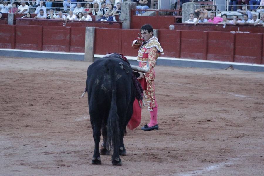 Fotos: López Chaves triunfa en La Glorieta ante Padilla y Joselito Adame