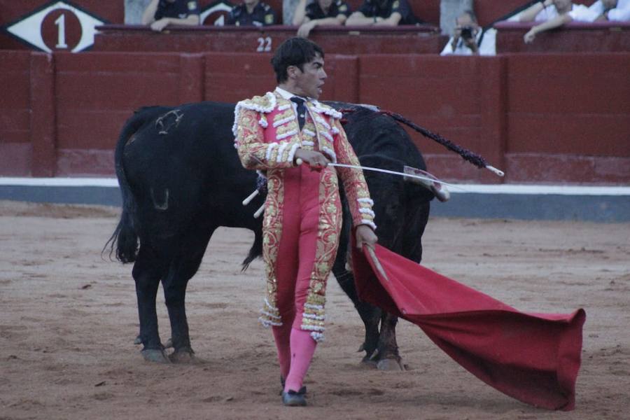 Fotos: López Chaves triunfa en La Glorieta ante Padilla y Joselito Adame