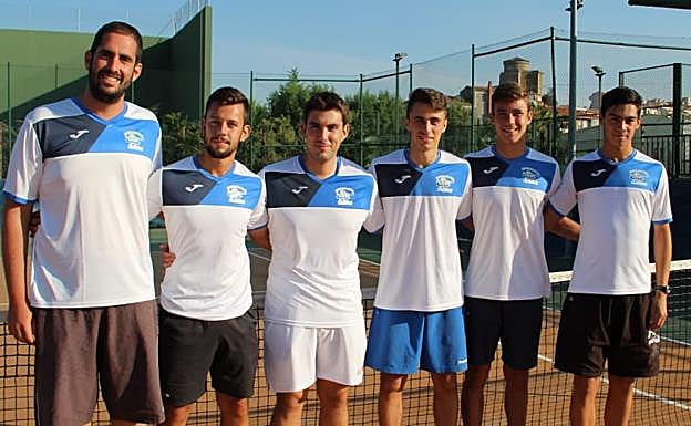 Componentes del Club Tenis Alba de Tormes. 