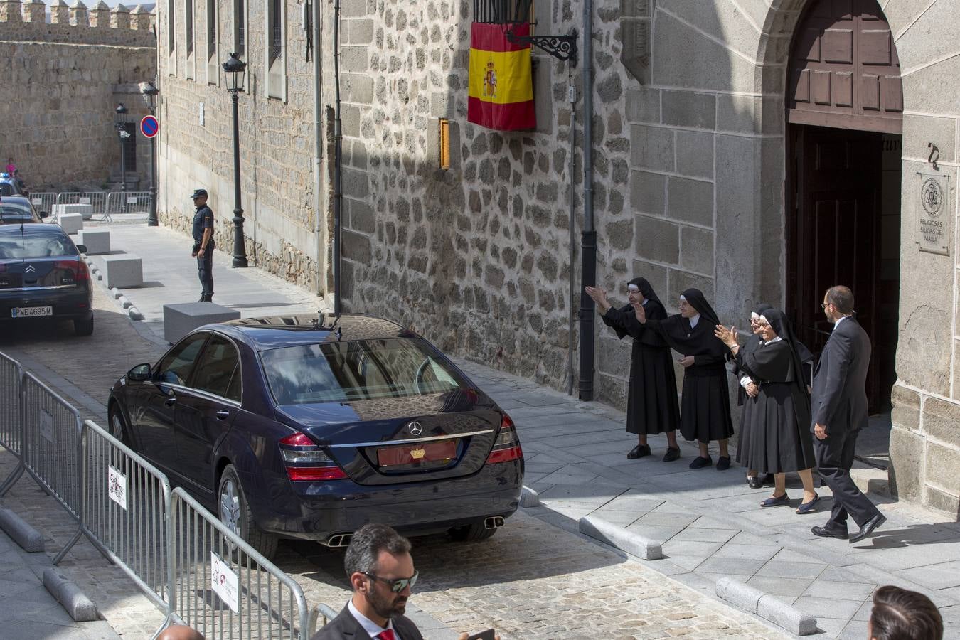 El monarca ha realizado su primera visita como rey a la ciudad para mostrar su respaldo al primer Año Jubilar Teresiano y para presidir el acto conmemorativo del 25 aniversario del Grupo de Ciudades Patrimonio de la Humanidad de España