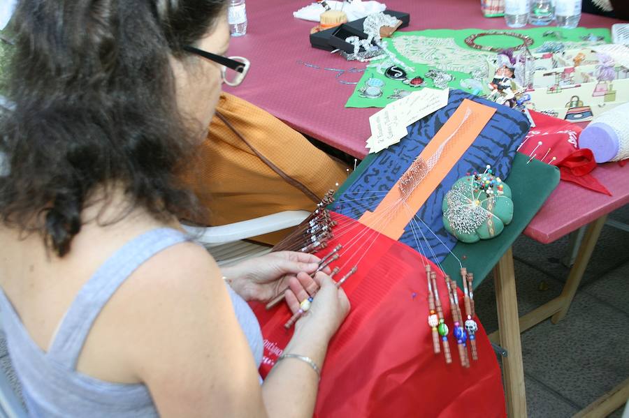 Fotos: Feria Entre costuras y tradición en Cuéllar