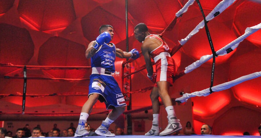 Fotos: Velada de boxeo en la Cúpula del Milenio: Adrián Tian vs Salvador Jiménez