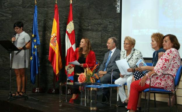 Participantes en la jornada celebrada ayer en Hontalbilla.