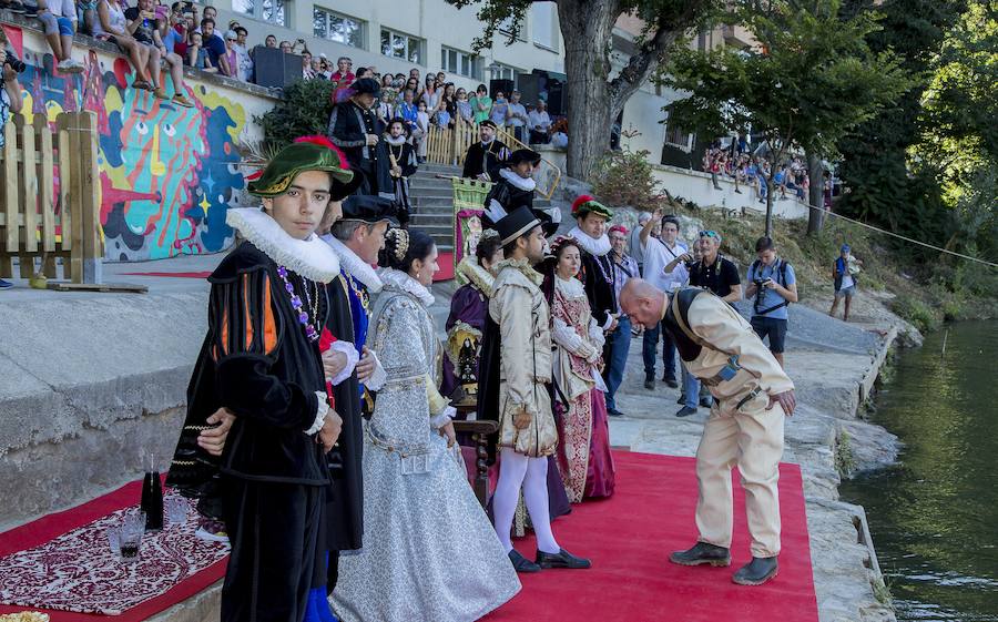 Fotos: Recreación de la inmersión de un buzo en 1602 en Valladolid