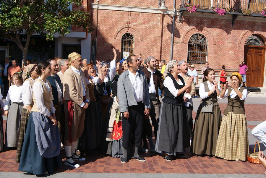 El municipio celebra paralelamente a la recreación del hecho histórico la IV Fiesta de la Vendimia y la II Feria de Oficios Artesanos en torno al vino