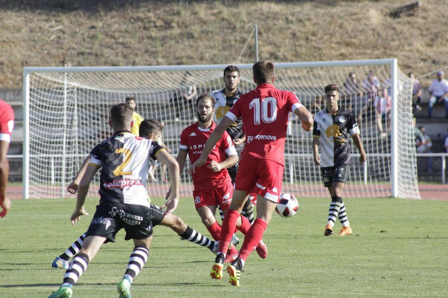 Fotos: Unionistas cae por la mínima ante la Cultural Leonesa (0-1)