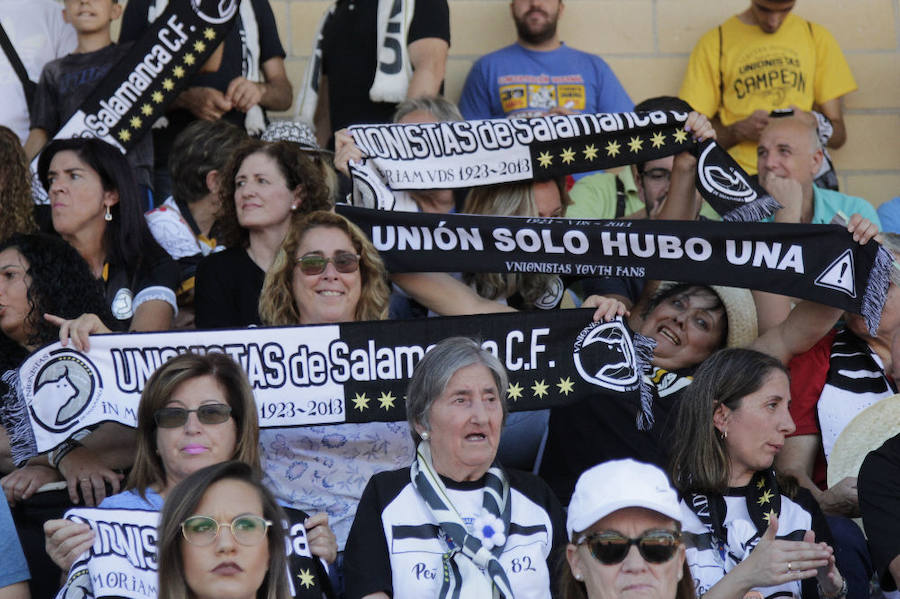 Fotos: Unionistas cae por la mínima ante la Cultural Leonesa (0-1)
