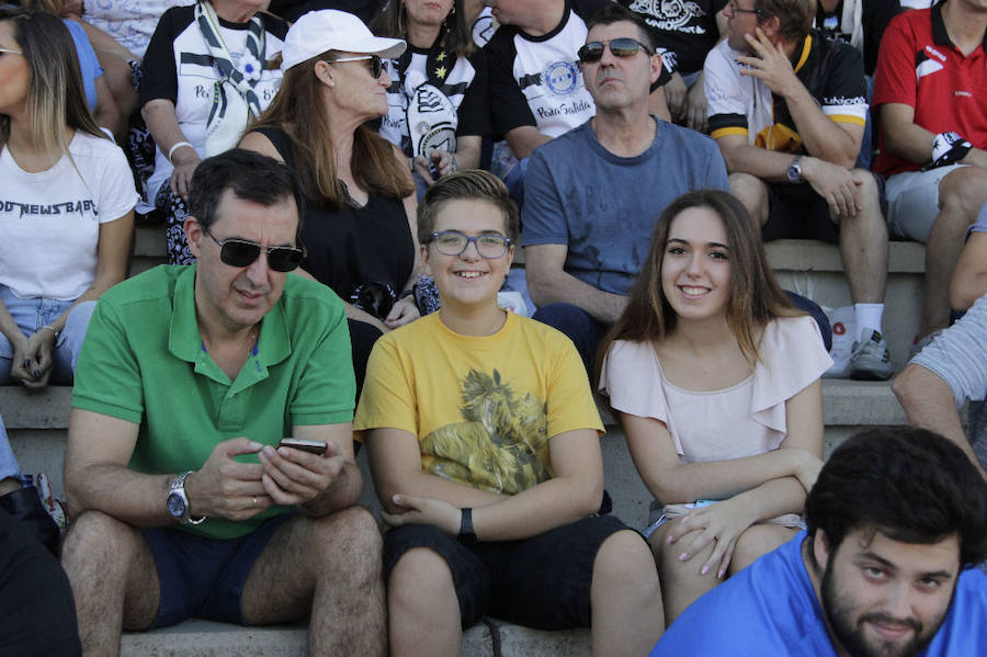 Fotos: Unionistas cae por la mínima ante la Cultural Leonesa (0-1)