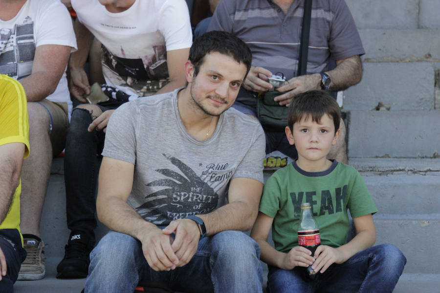 Fotos: Unionistas cae por la mínima ante la Cultural Leonesa (0-1)