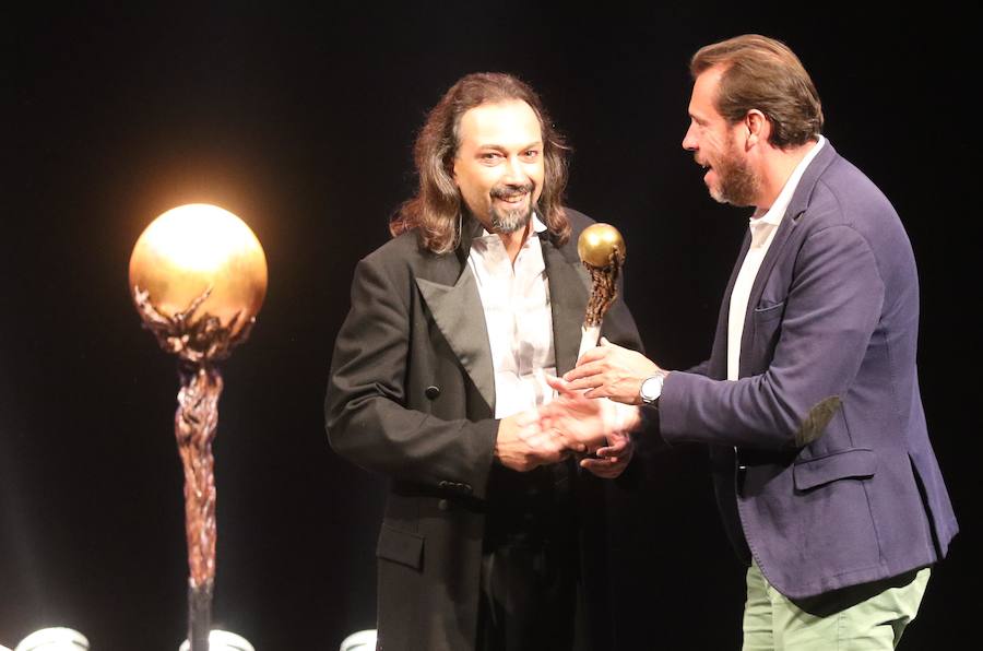 El mago italiano se impuso en la final con una actuación en la que asombró con #su habilidad para hacer desaparecer a su compañera