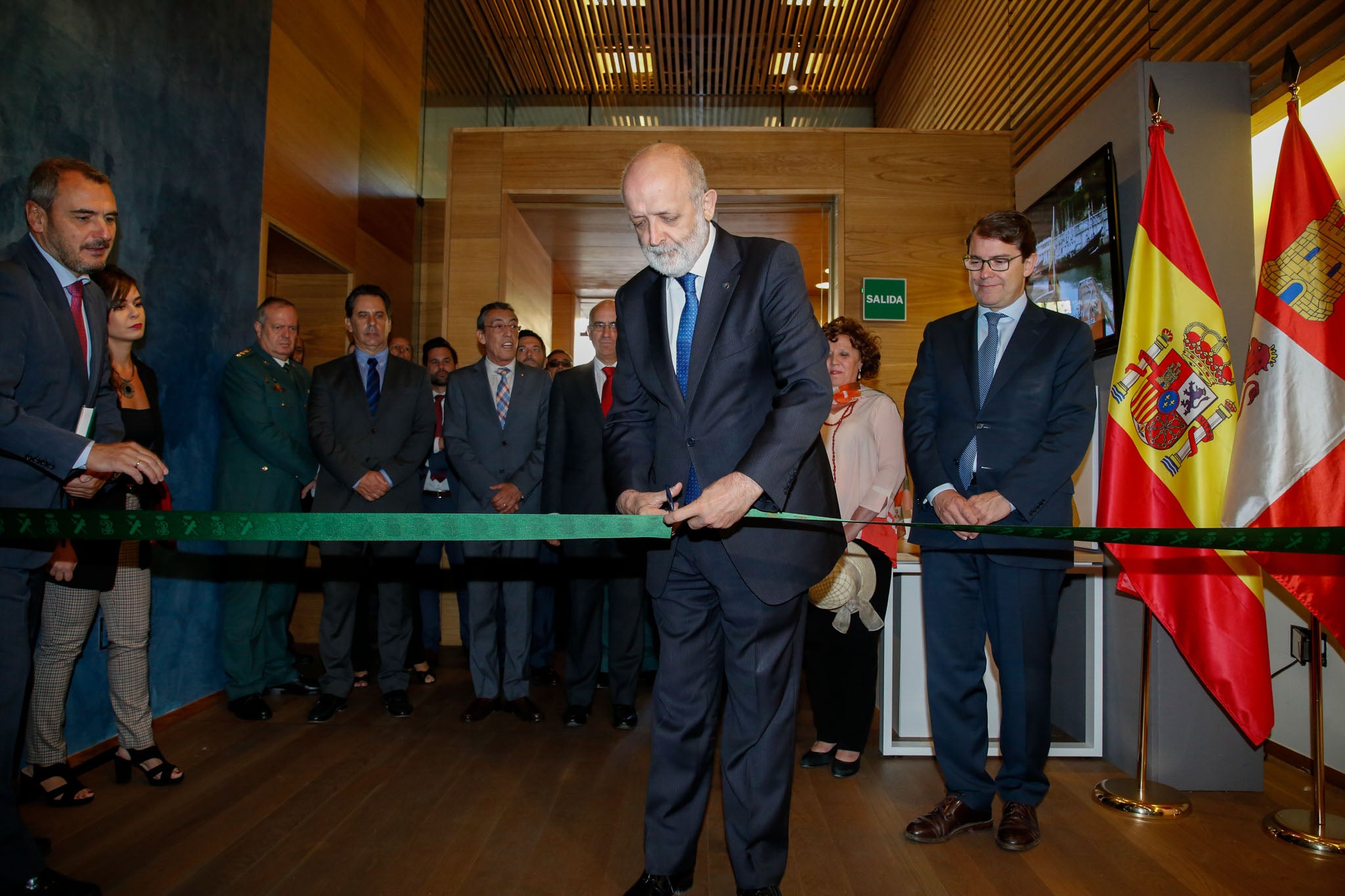 Fotos: Exposición sobre la historia de la Guardia Civil en Salamanca