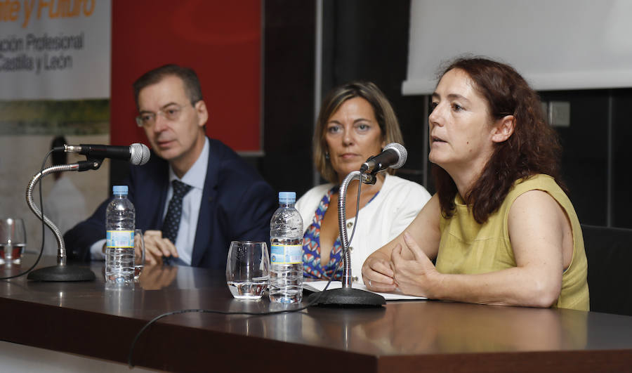 Fotos: Jornada en Palencia sobre la Formación Profesional Agraria