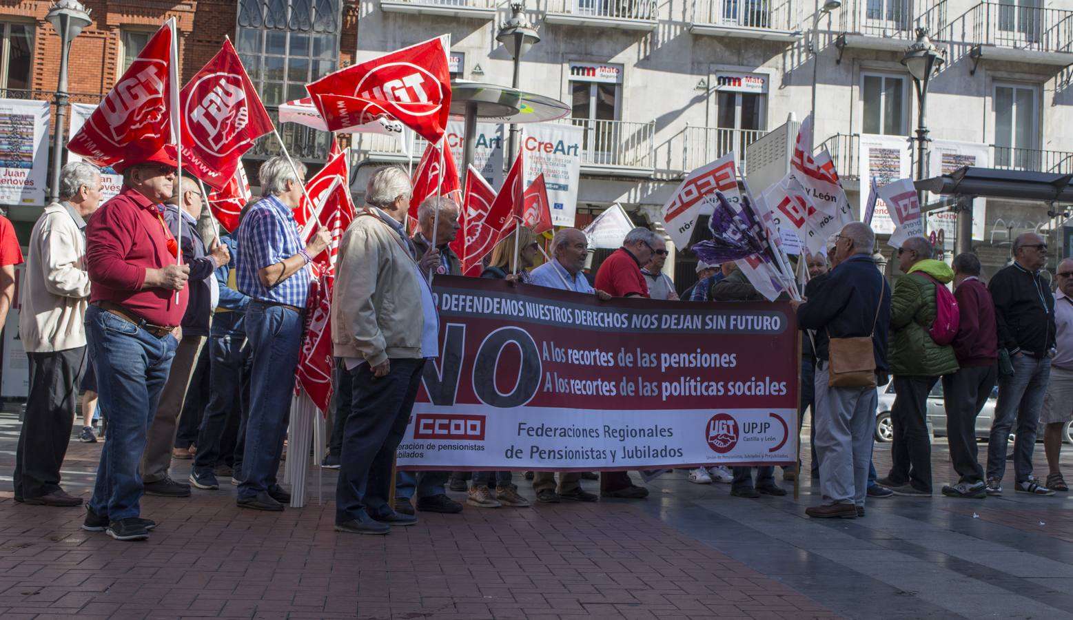 Reclaman retribuciones dignas con motivo del Día Internacional de las Personas Mayores