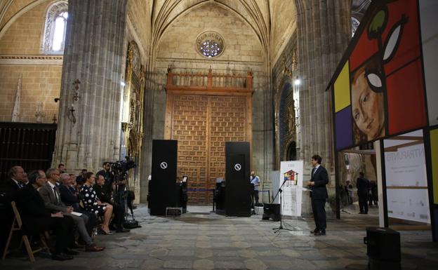 Un momento de la presentación de la exposición por el aniversario de las Edades del Hombre en Salamanca.