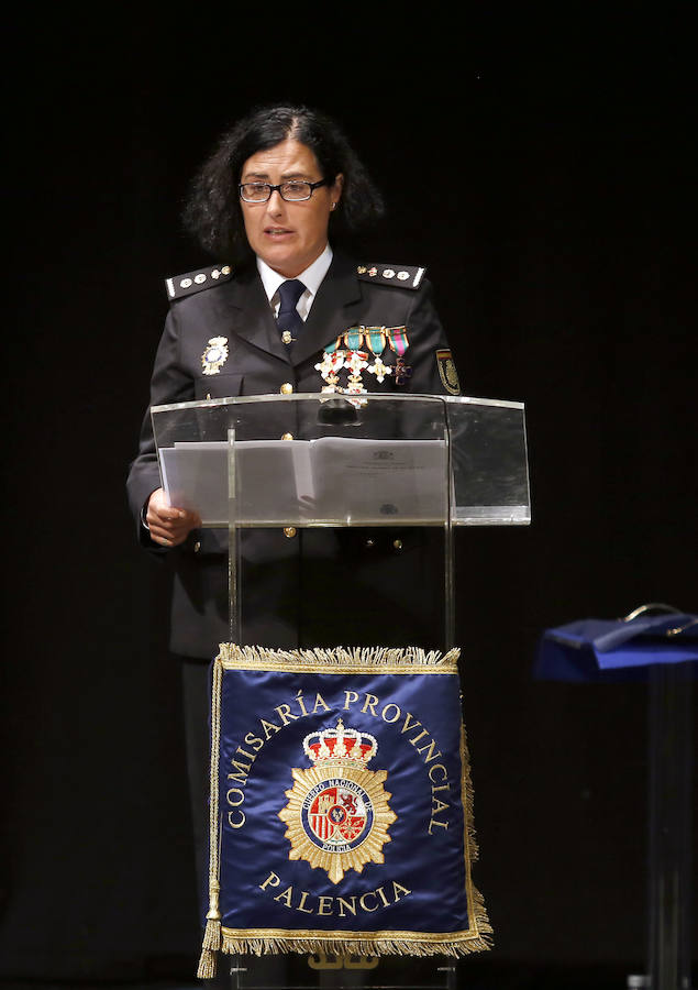 Fotos: Fiesta de los Angeles Custodios de la policia nacional en Palencia