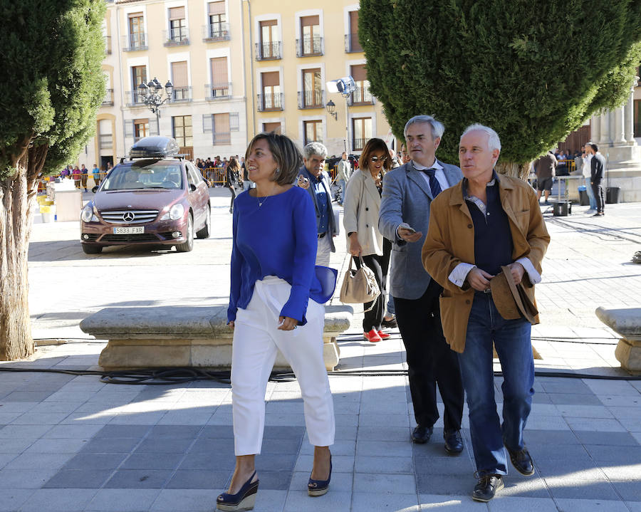 Fotos: Expectación en Palencia ante las cocinas de MasterChef Junior