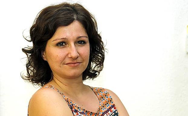 Esther Bengoechea, periodista de El Norte. 