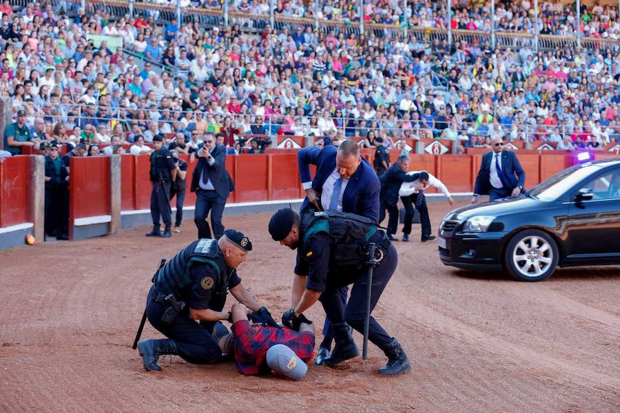 Exhibición de la Guardia Civil en la Plaza de Toros de La Glorieta de Salamanca