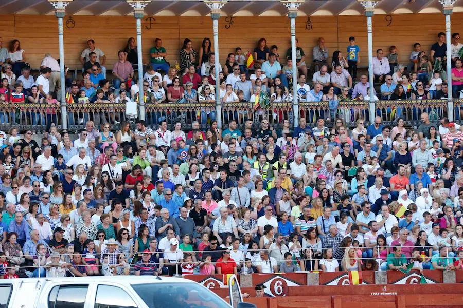 Exhibición de la Guardia Civil en la Plaza de Toros de La Glorieta de Salamanca