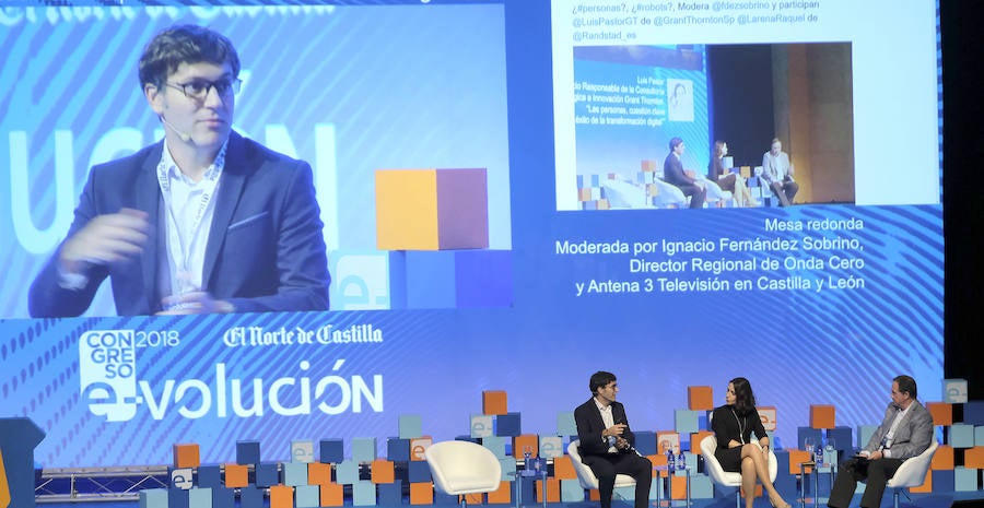 Fotos: Congreso E-volución: ¿Dónde queda persona? Las nuevas profesiones de la sociedad digital