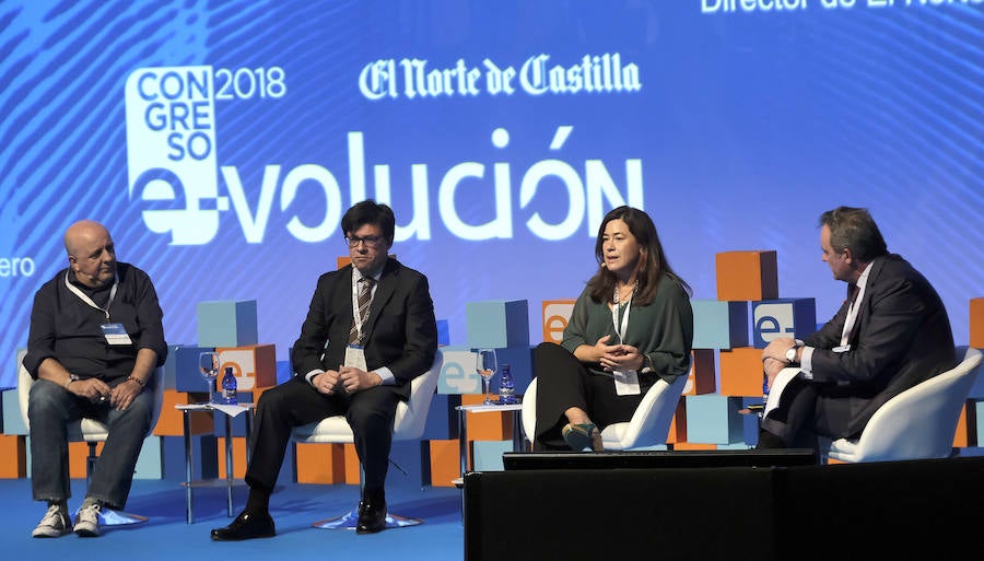Fotos: Congreso E-volución: ¿Dónde queda persona? Las nuevas profesiones de la sociedad digital