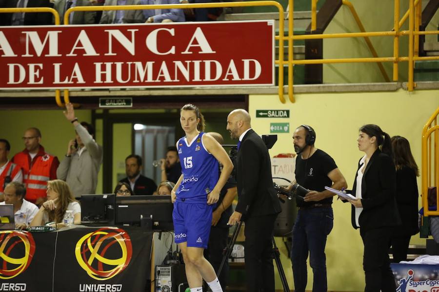 Fotos: Final de la Supercopa de España de baloncesto femenino entre Perfumerías Avenida y Girona en Salamanca