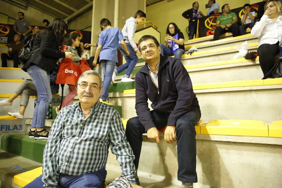 Fotos: Final de la Supercopa de España de baloncesto femenino entre Perfumerías Avenida y Girona en Salamanca