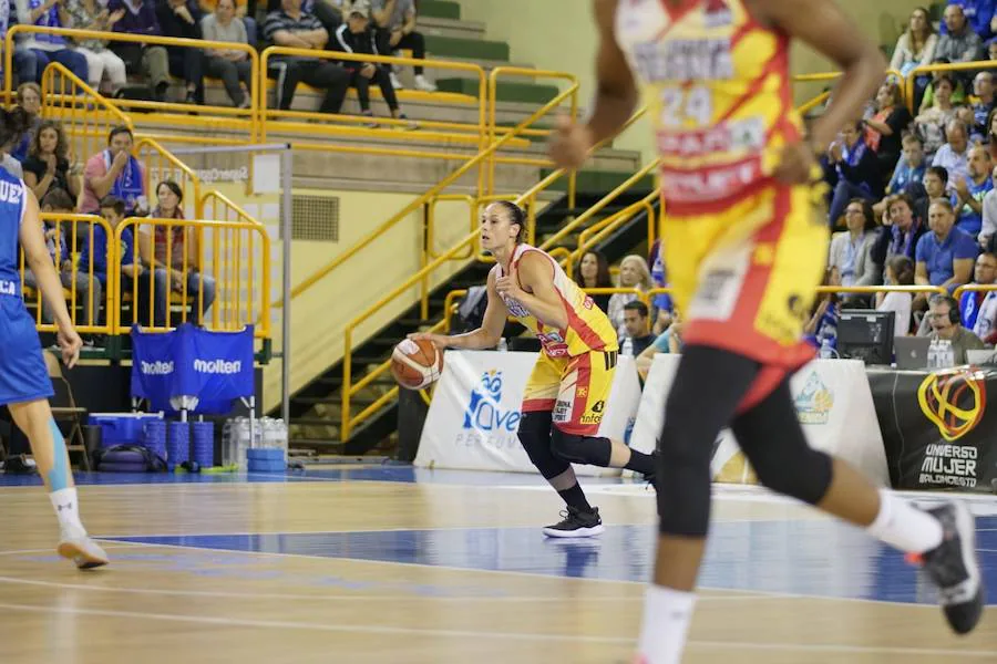 Fotos: Final de la Supercopa de España de baloncesto femenino entre Perfumerías Avenida y Girona en Salamanca