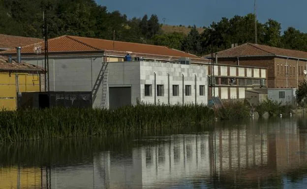 Laboratorio de la Confederacion Hidrográfica del Duero (CHD), en el barrio de La Victoria. 