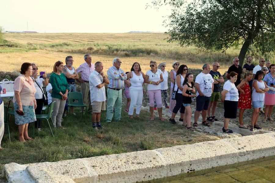 Fotos: Fuentes de Valdepero rehabilita con acierto los pilones