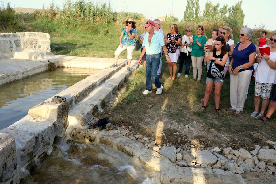 Fotos: Fuentes de Valdepero rehabilita con acierto los pilones