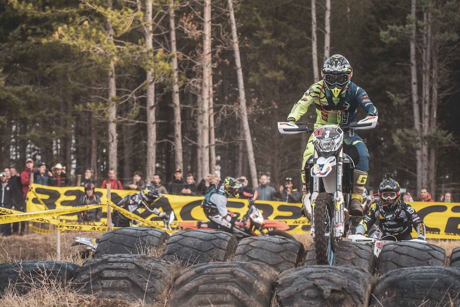 Fotos: Segunda jornada de Hixpania Hard Enduro en el pantano de Aguilar (2/2)