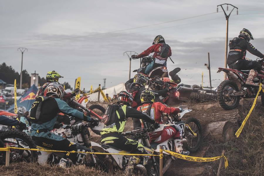 Fotos: Segunda jornada de Hixpania Hard Enduro en el pantano de Aguilar (2/2)