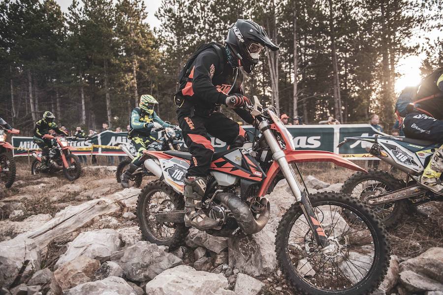 Fotos: Segunda jornada de Hixpania Hard Enduro en el pantano de Aguilar (2/2)