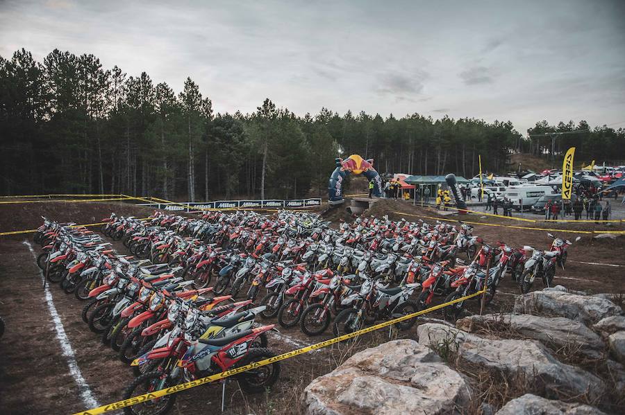 Fotos: Segunda jornada de Hixpania Hard Enduro en el pantano de Aguilar (2/2)