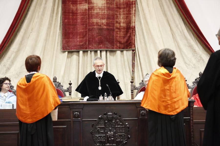 Fotos: La Universidad de Salamanca inviste como doctora honoris causa a Rebeca Grynspan