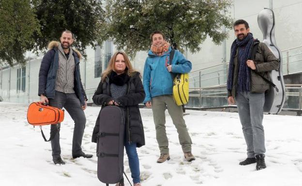 Desde la izquierda, Jokin Urtasun, Liz Moore, Iván García y Jordi Creus, Cuarteto Ribera. 