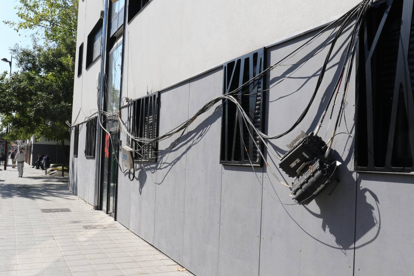 Fotos: Así va la reforma de los bloques de viviendas del 29 de Octubre, en Pajarillos