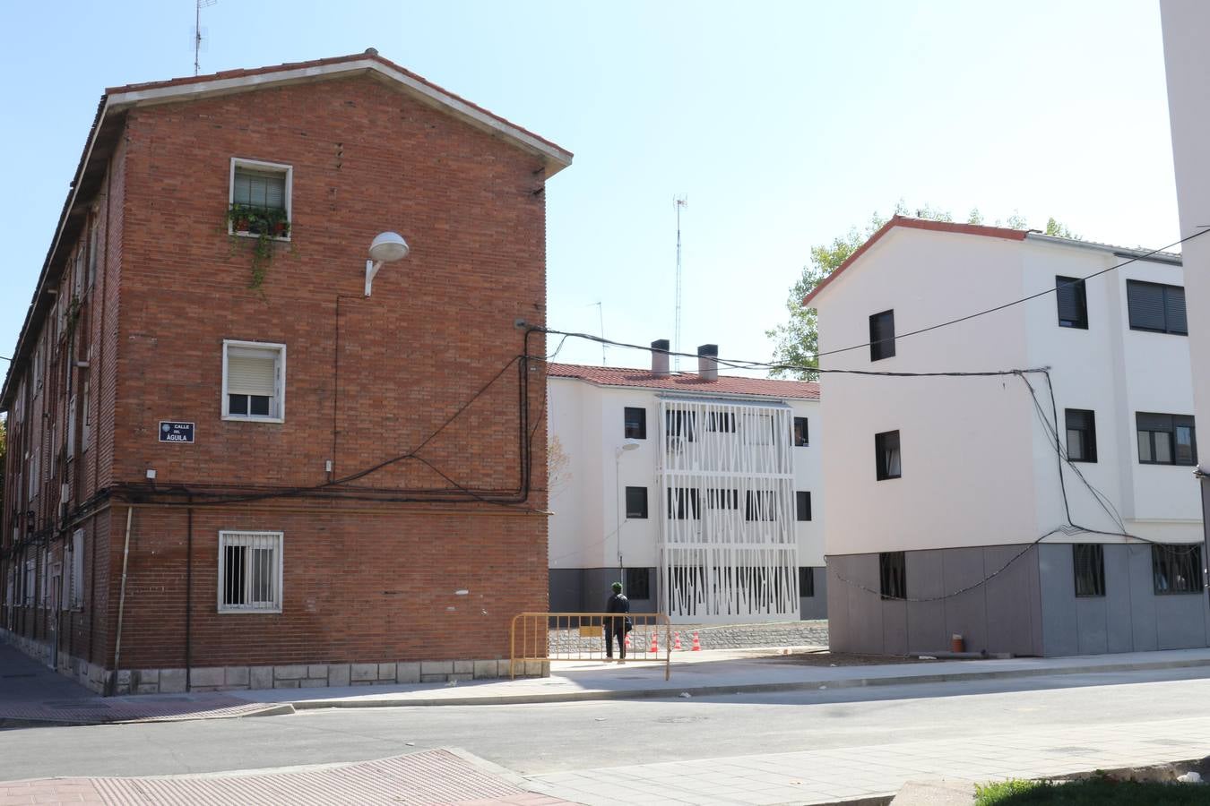 Fotos: Así va la reforma de los bloques de viviendas del 29 de Octubre, en Pajarillos