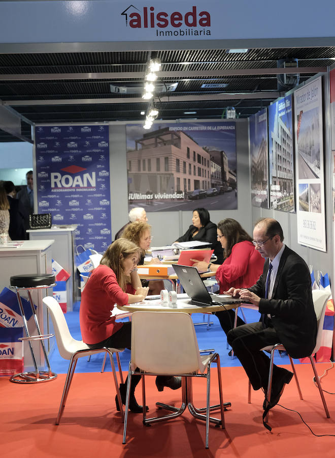 Fotos: Feria Inmobiliaria de Valladolid 2018 (FIVA)