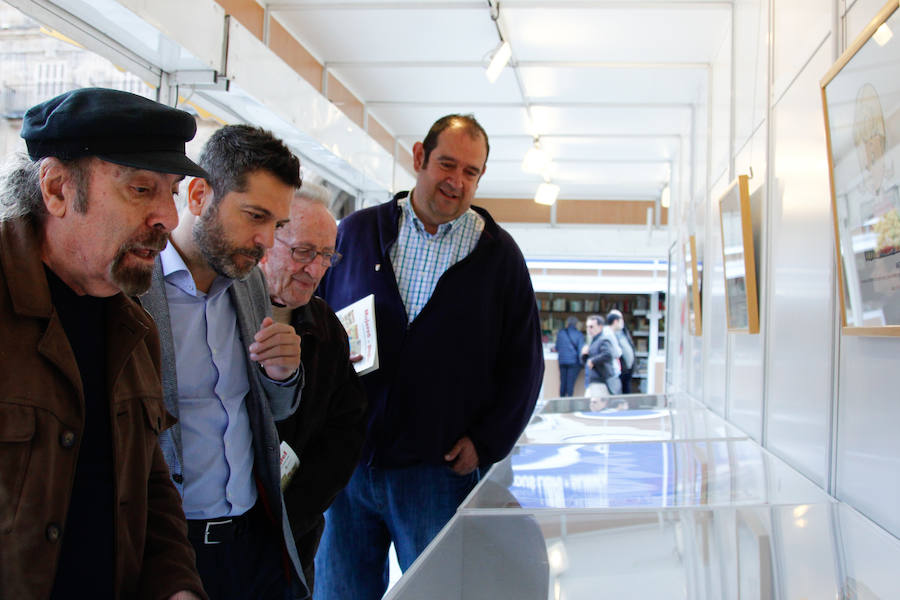 Fotos: Salamanca abre su Feria del Libro Antiguo y de Ocasión