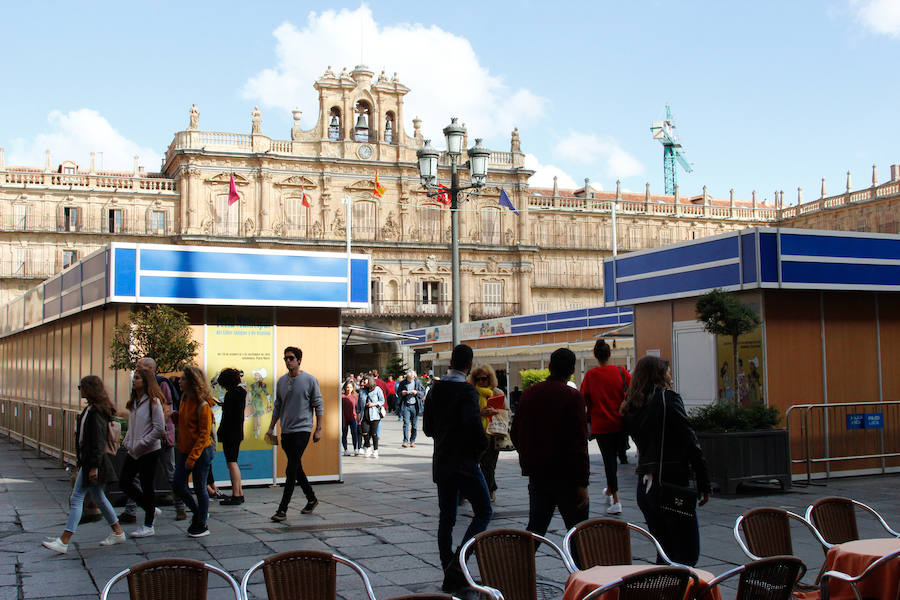 Fotos: Salamanca abre su Feria del Libro Antiguo y de Ocasión