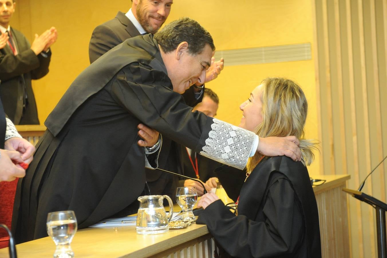 La Junta de Gobierno se renueva por mitades cada cuatro años